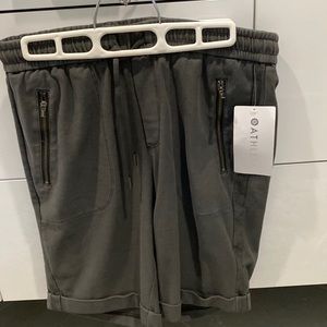 Athleta Farallon Bermuda, Size 4, NWT